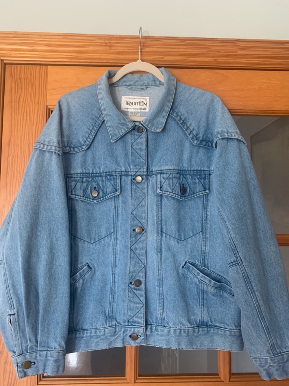VINTAGE 90s Light Blue Denim Jacket - Size 14